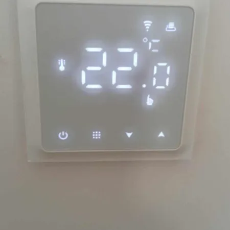 Centrum6 Prochnika 21 *