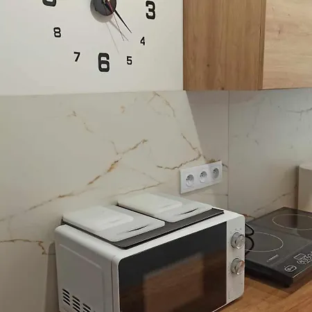 Centrum6 Prochnika 21 우치