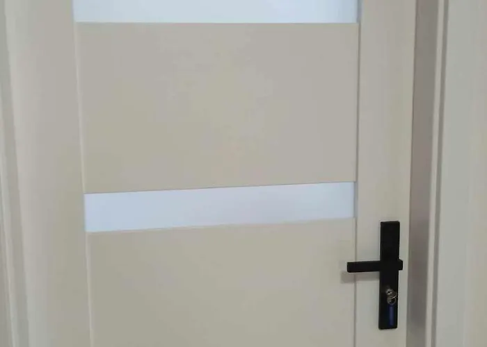 Centrum6 Prochnika 21 * 우치